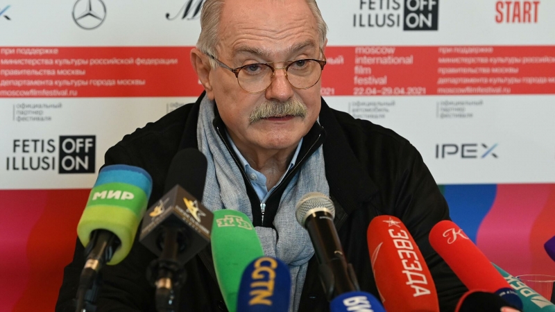 Путин: ММКФ радует неординарными творческими открытиями