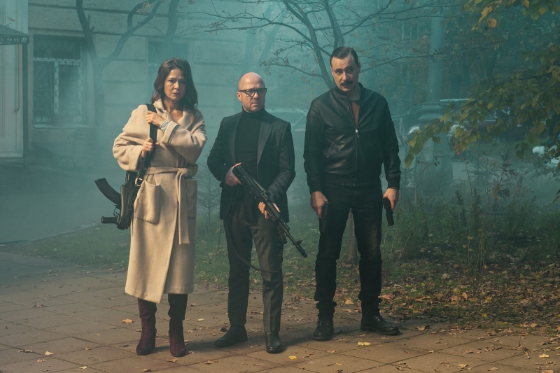 Выводи фантомов: Репортаж со съёмок сериала &laquo;Вне себя&raquo; со Стычкиным, Лядовой и Цыгановым